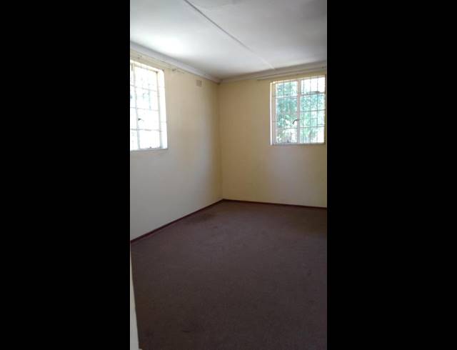 1 BEDROOM PROPERTY TO RENT IN LADYBRAND